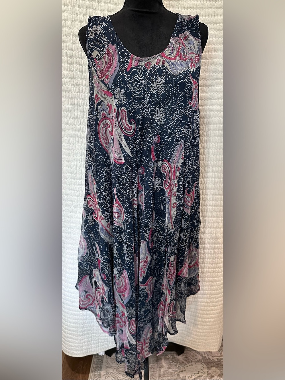 Ana and Kate Navy and Pink Paisley High Low Pullover Coverup One Size